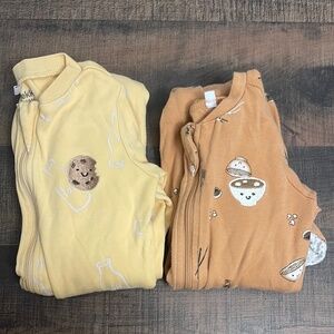 Pekkle size 12 months - cookies and milk & noodle soup footed sleepers